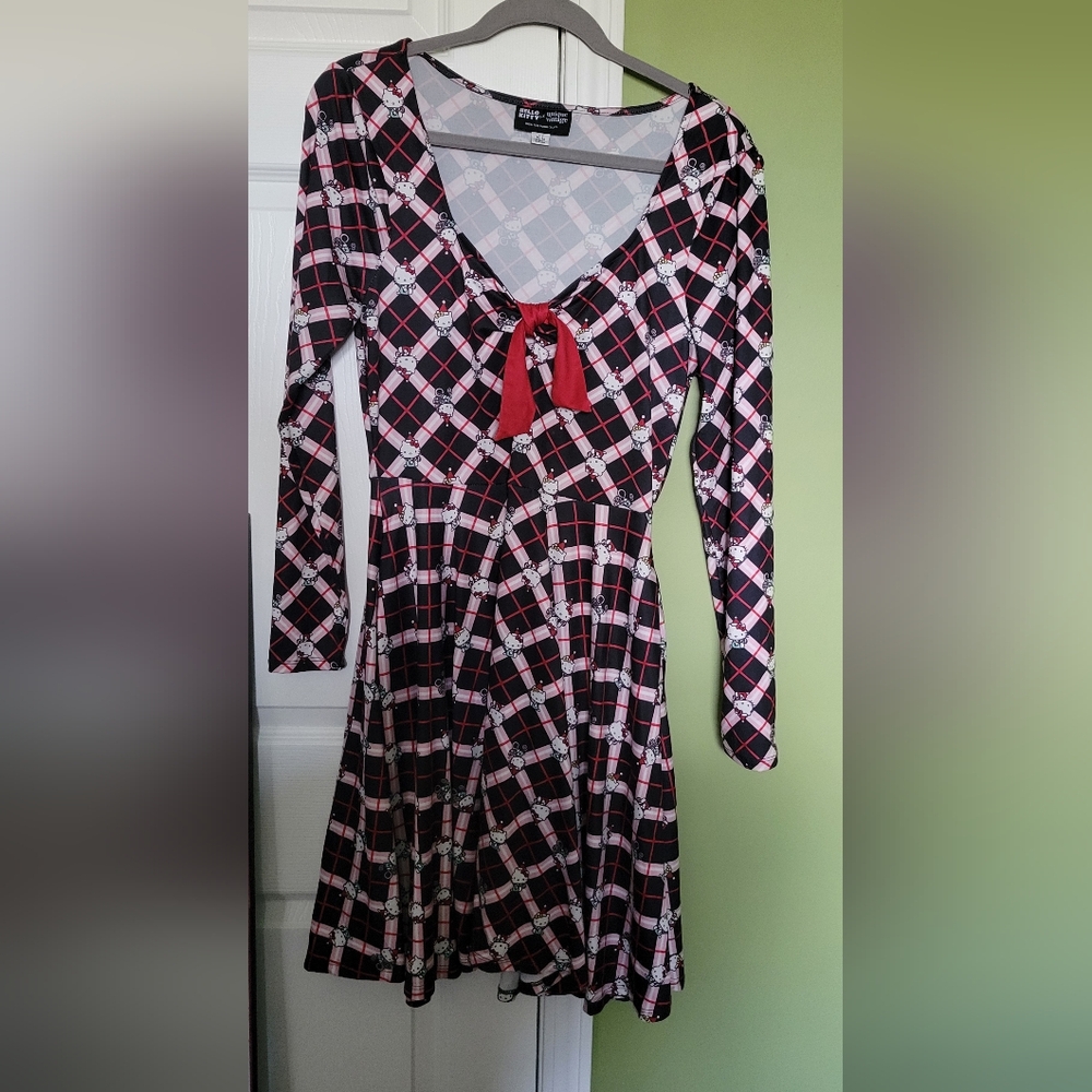 Hello kitty x unique vintage skater dress